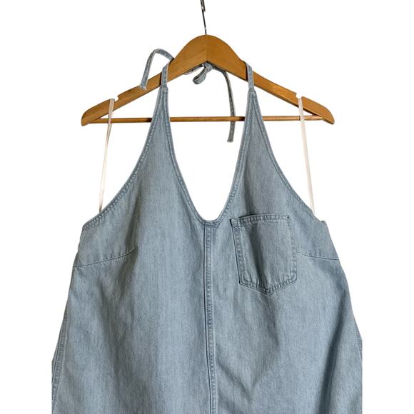 Universal Thread Women’s Halter Denim Tank Top Light Wash Chambray NWT Size XL - Picture 3 of 7